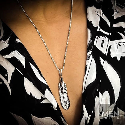 THE MEN THING SS Pendant/ Necklace CLAW LEAF - Alloy Pendant with Pure Stainless Steel 24inch Round Box Chain for Men, European trending Style