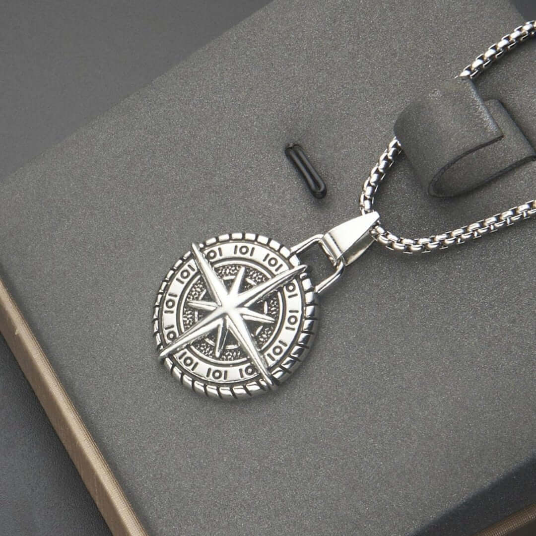 THE MEN THING SS Pendant/ Necklace COMPASS LUCK -  Alloy Pendant with Pure Stainless Steel 24inch Round Box Chain, American trending Style for Men & Boy