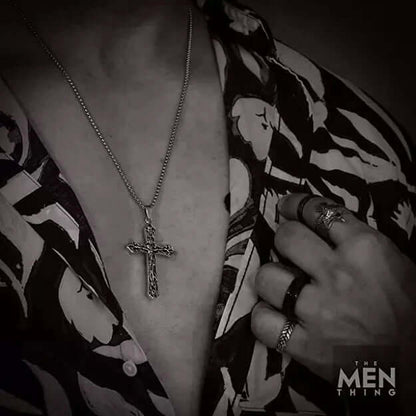 THE MEN THING SS Pendant/ Necklace FAITHCROSS - Alloy  Jesus Cross Pendant with Pure Stainless Steel  24inch Round Box Chain, European trending Style for Men & Boys