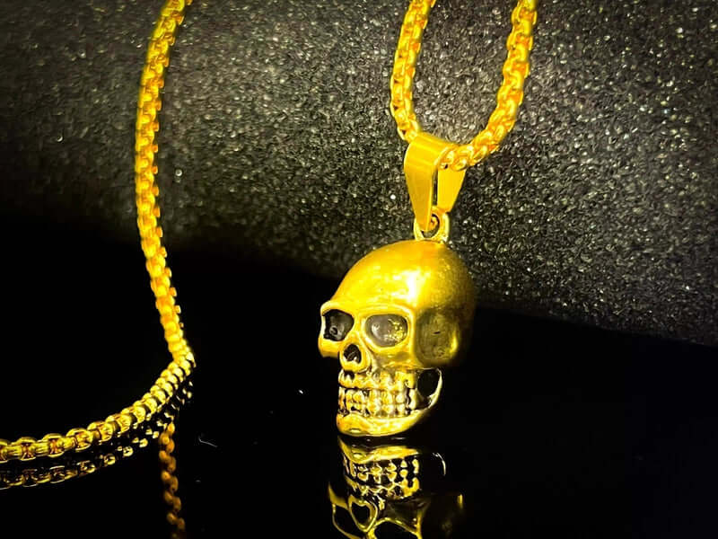 THE MEN THING SS Pendant/ Necklace GILDSKULL (Gold Tone) - Alloy  Pendant with  Pure Stainless Steel 24inch Round Box Chain, European trending Style for Men & Boy