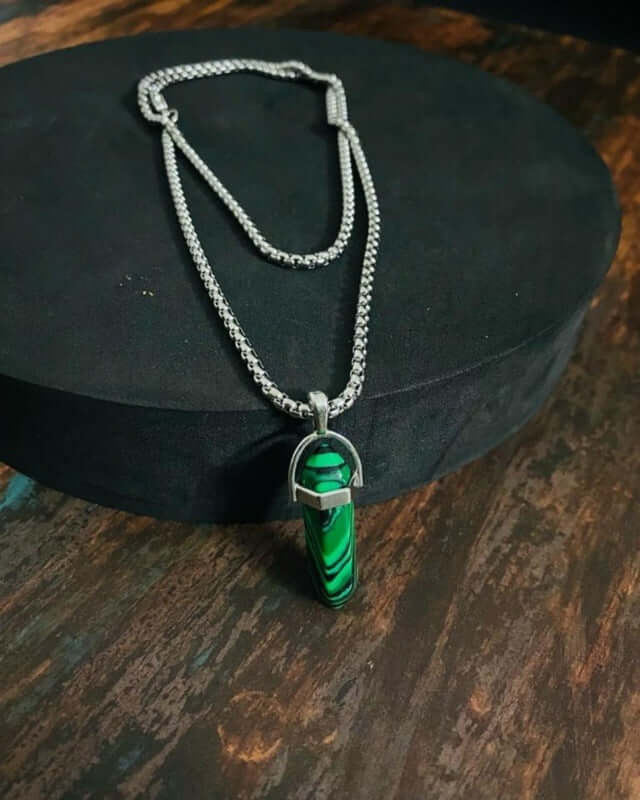 THE MEN THING SS Pendant/ Necklace GREEN LAVA WARRIOR - Spanish Style Neckware with  Pure Stainless Steel 24inch Chain for Men- Round Box Chain & Pendant for Men & Boy
