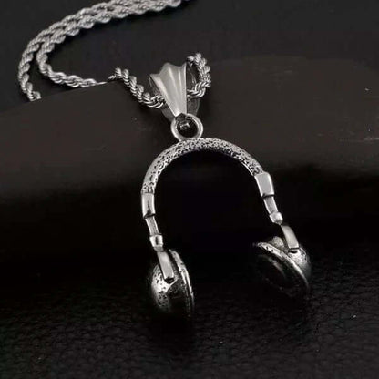 THE MEN THING SS Pendant/ Necklace HEADPHONE BLACK (A) -  Alloy Pendant with Stainless Steel 24inch Round Box Chain for Men, American trending Style for Men & Boy