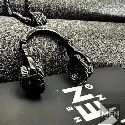 THE MEN THING SS Pendant/ Necklace HEADPHONE BLACK - Titanium Steel Pendant with 24inch Round Box Chain for Men & Boys