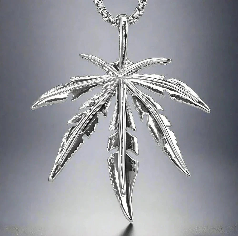 THE MEN THING SS Pendant/ Necklace LEAFEN -  Alloy Pendant with Stainless Steel  24inch Chain