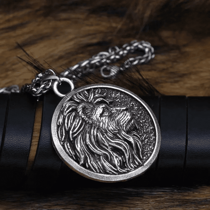 THE MEN THING SS Pendant/ Necklace LION KING HEAD - Alloy Pendant with Stainless Steel 24inch Spiga Chain for Men & Boy