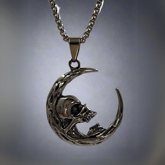 THE MEN THING SS Pendant/ Necklace MOON NIGHT SKULL - Alloy Pendant with Stainless Steel  24inch Round Box Chain, European trending Style for Men & Boy