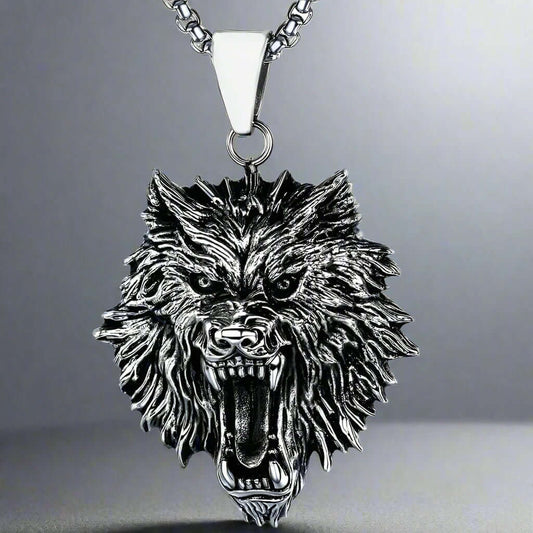 THE MEN THING SS Pendant/ Necklace ROARING KING - Alloy Pendant with Pure Stainless Steel  24inch Round Box Chain, European trending Style for Men & Boy