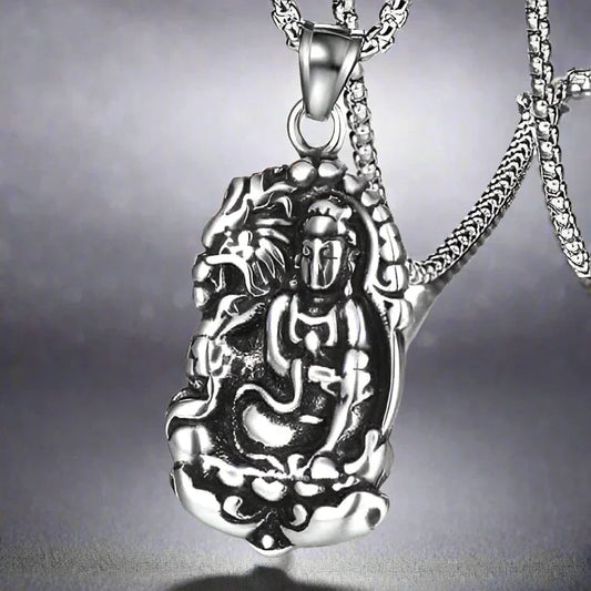 THE MEN THING SS Pendant/ Necklace ROARING PEACE - Alloy Pendant with Pure Stainless Steel 24inch Round Box Chain, American trending Style for Men & Boy