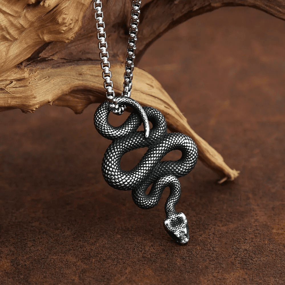 THE MEN THING SS Pendant/ Necklace SILVER GUARDIAN SNAKE - Pure Titanium Steel Pendant with 24inch Round Box Chain for Men & Boys