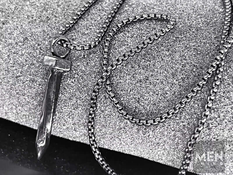 THE MEN THING SS Pendant/ Necklace SILVER NAILS -  Alloy Pendant with Pure Stainless Steel 24inch Round Box Chain, European trending Style for Men & Boy