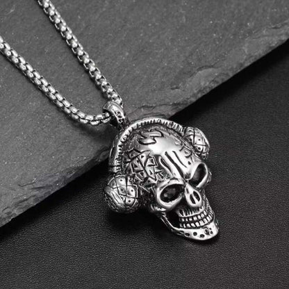 THE MEN THING SS Pendant/ Necklace SKULLBEAT - Alloy  Pendant with Pure Stainless Steel 24inch Chain for Men, American trending Style - Round Box Chain