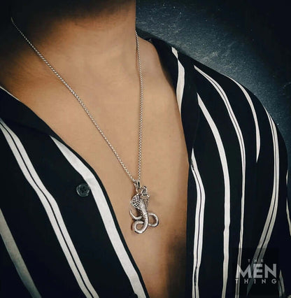 THE MEN THING SS Pendant/ Necklace THE KING, THE COBRA - Alloy Snake Pendant with Pure Stainless Steel  24inch Round Box Chain, European trending Style  for Men & Boy