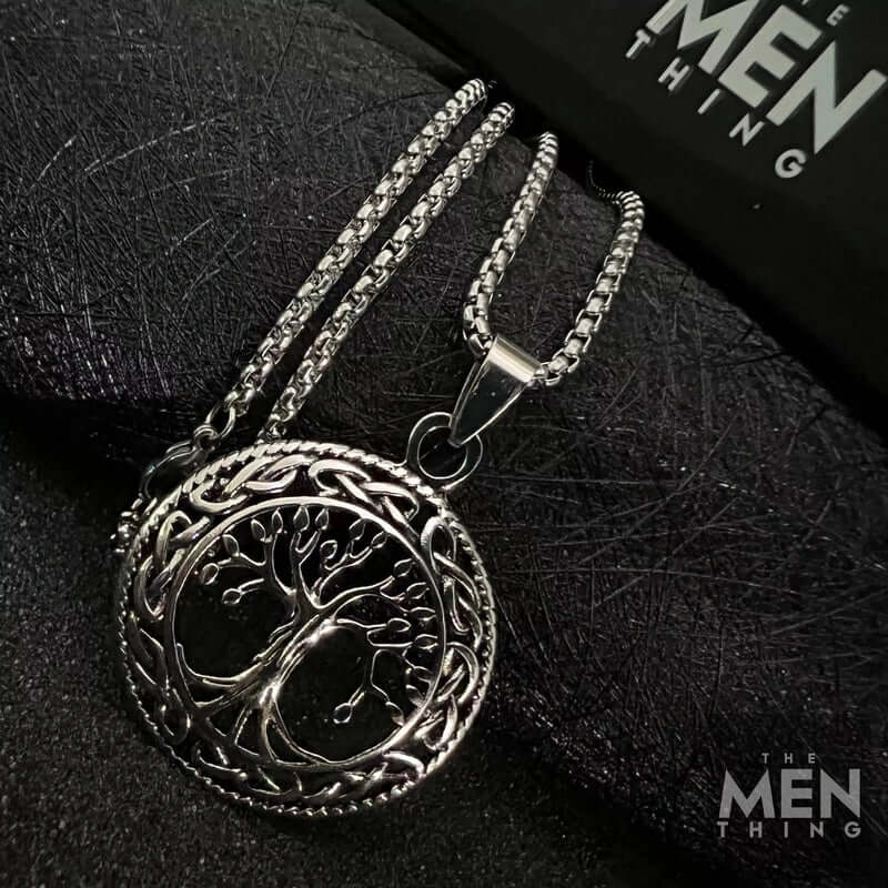 THE MEN THING SS Pendant/ Necklace TREE OF LIFE -  Alloy Pendant with Stainless Steel 24inch Round Box Chain, American trending Style for Men & Boy