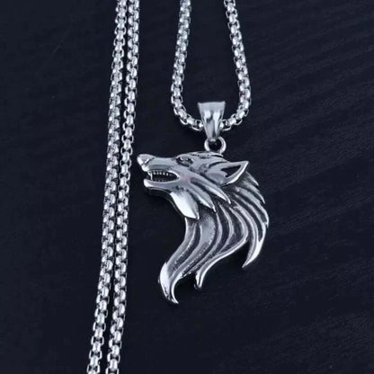 THE MEN THING SS Pendant/ Necklace WATCHING WOLF - Alloy Pendant with Stainless Steel 24inch Round Box Chain, American trending Style for Men & Boy