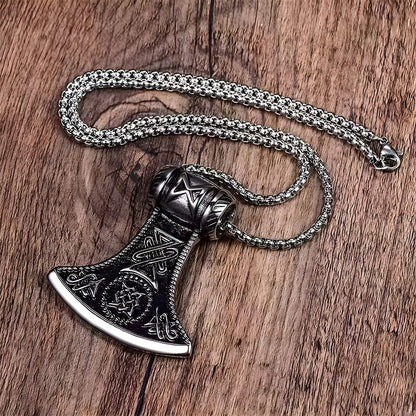 THE MEN THING SS Pendant with Chain ASGARDIAN FANG - Alloy Pendant with Stainless Steel 24inch Round Box Chain, American trending Style for Men & Boy