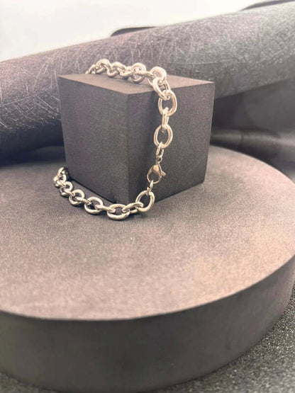 THE MEN THING Steel Bracelets CIRCLELINK -  8mm Stainless Steel Bracelet, European trending,  7 to 9 inch Bracelet for Men & Boys
