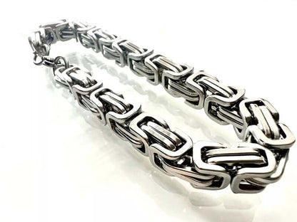 THE MEN THING Steel Bracelets MASCULINE -  8mm Stainless Steel Bracelet, American trending Style, 7 to 9 inch with Lobster Claw Buckle for Men & Boys