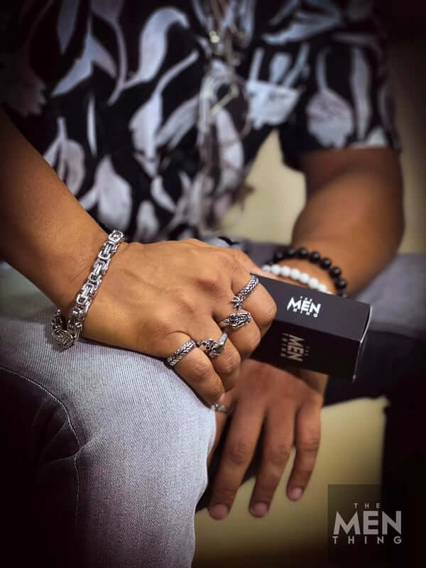THE MEN THING Steel Bracelets MASCULINE -  8mm Stainless Steel Bracelet, American trending Style, 7 to 9 inch with Lobster Claw Buckle for Men & Boys