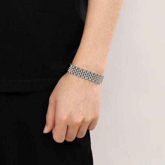 THE MEN THING Steel Bracelets SILVER GRID BRACELET - 8mm Pure Silver Titanium Stainless Steel Bracelet, Silver Chain Bracelet for Men & Boy (8inch)